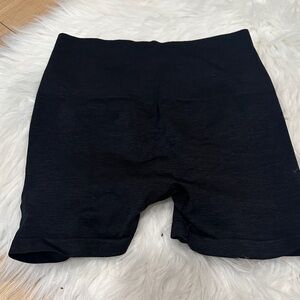 Alphalete amplify Women's Shorts